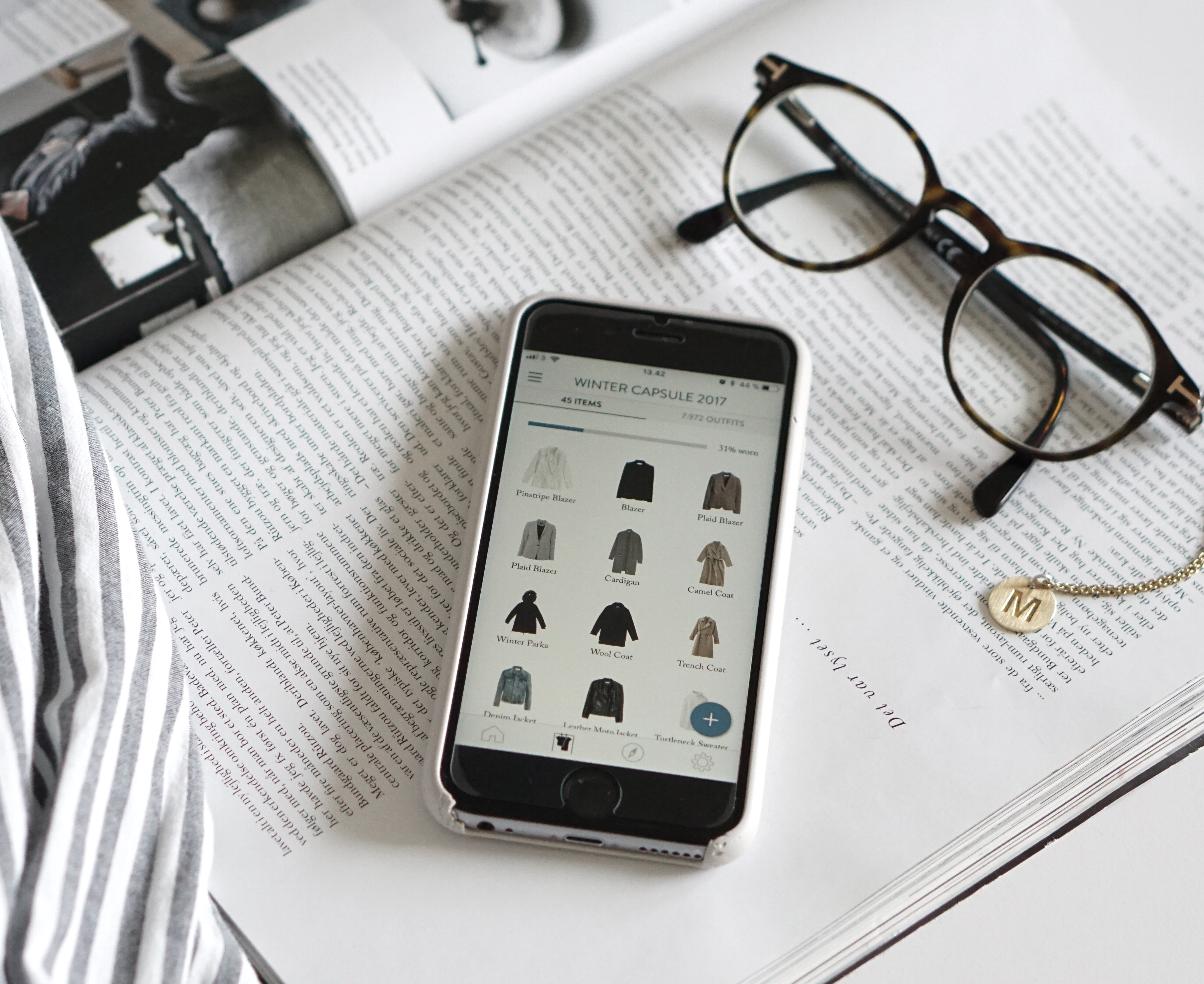 3 Apps To Help You Organize Your Wardrobe And Lower Your Consumption