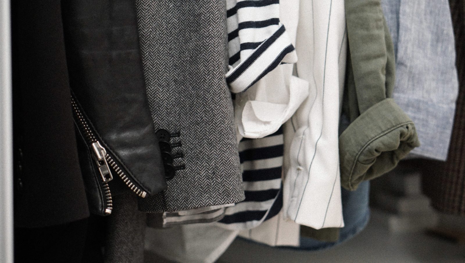 To keep or to toss: how to declutter your wardrobe in 5 steps.