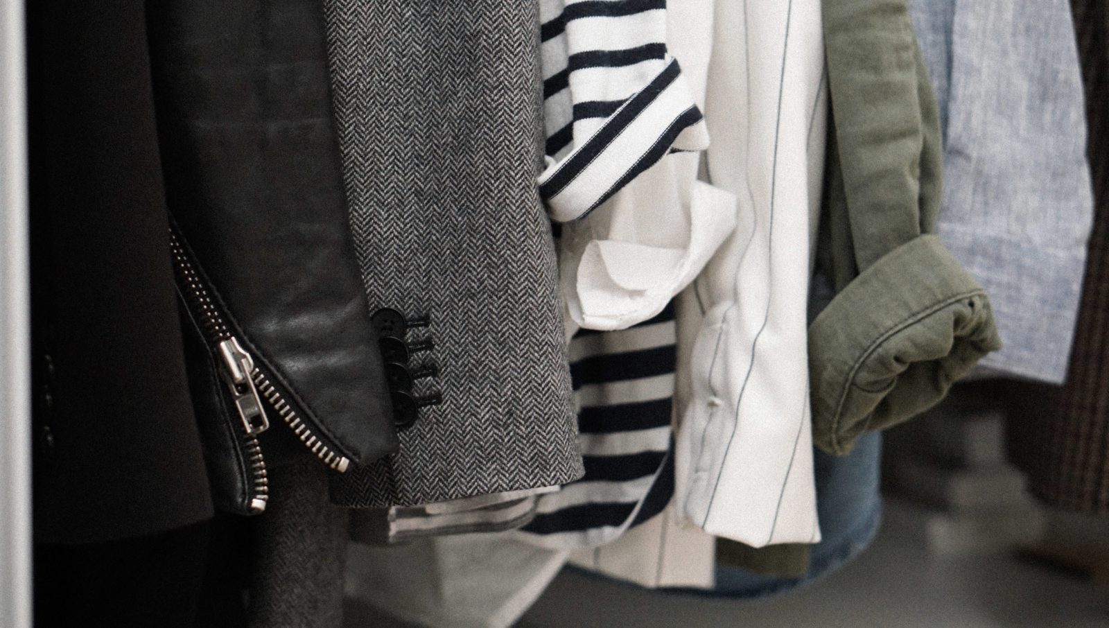 To keep or to toss: how to declutter your wardrobe in 5 steps.