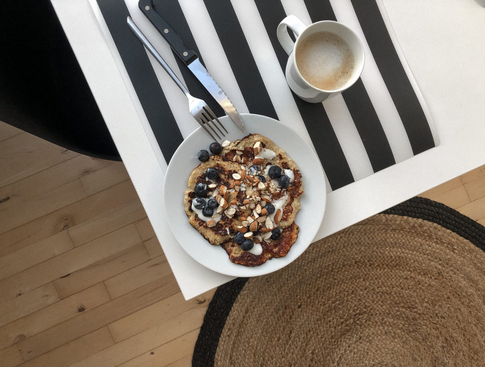 Breakfast banana pancakes (great for overripe bananas!)