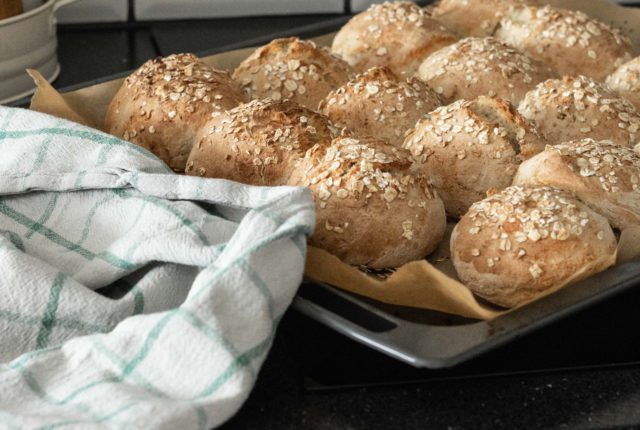 Delicious & healthy oat buns