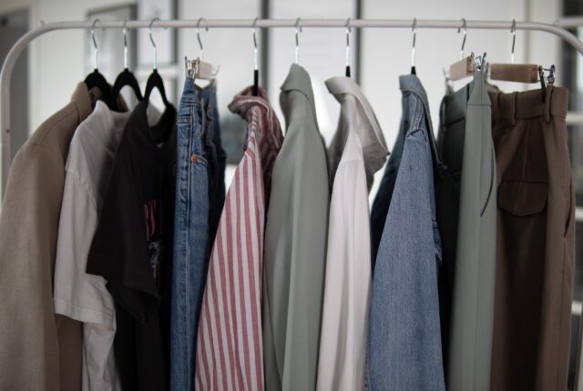 Capsule wardrobe guides | Use less